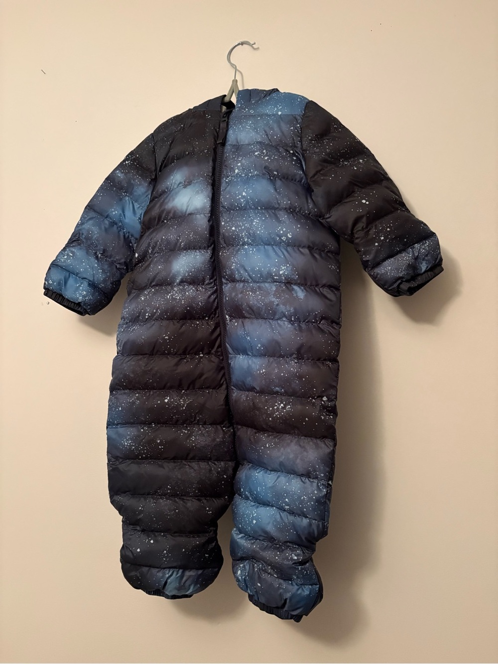 Joe Fresh Baby Boy Navy & Blue Galaxy Puffer One-Piece Snowsuit 18-24 months - Picture 2 of 5